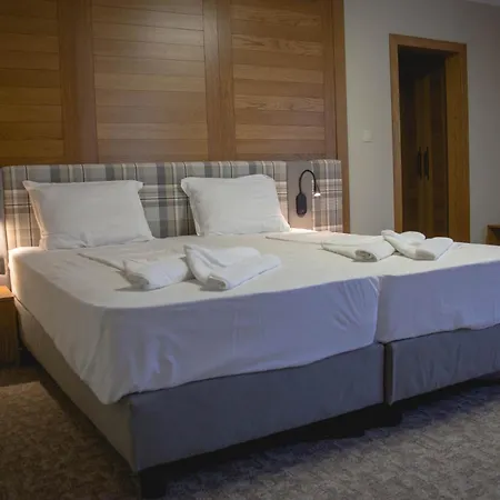 Хотел кирил Несебър