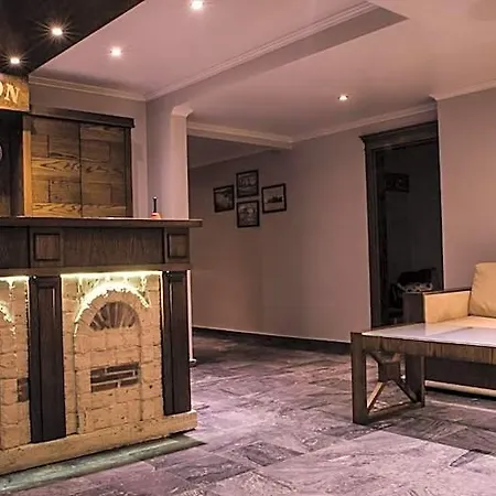 Cyril Hotel