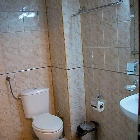 Hotel Cyril