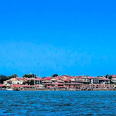 Cyril Hotel