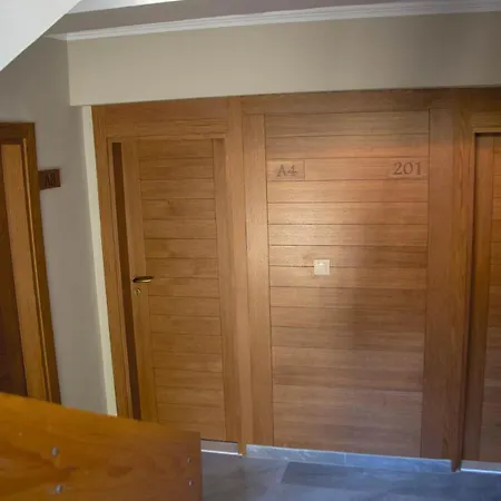 Хотел кирил Несебър